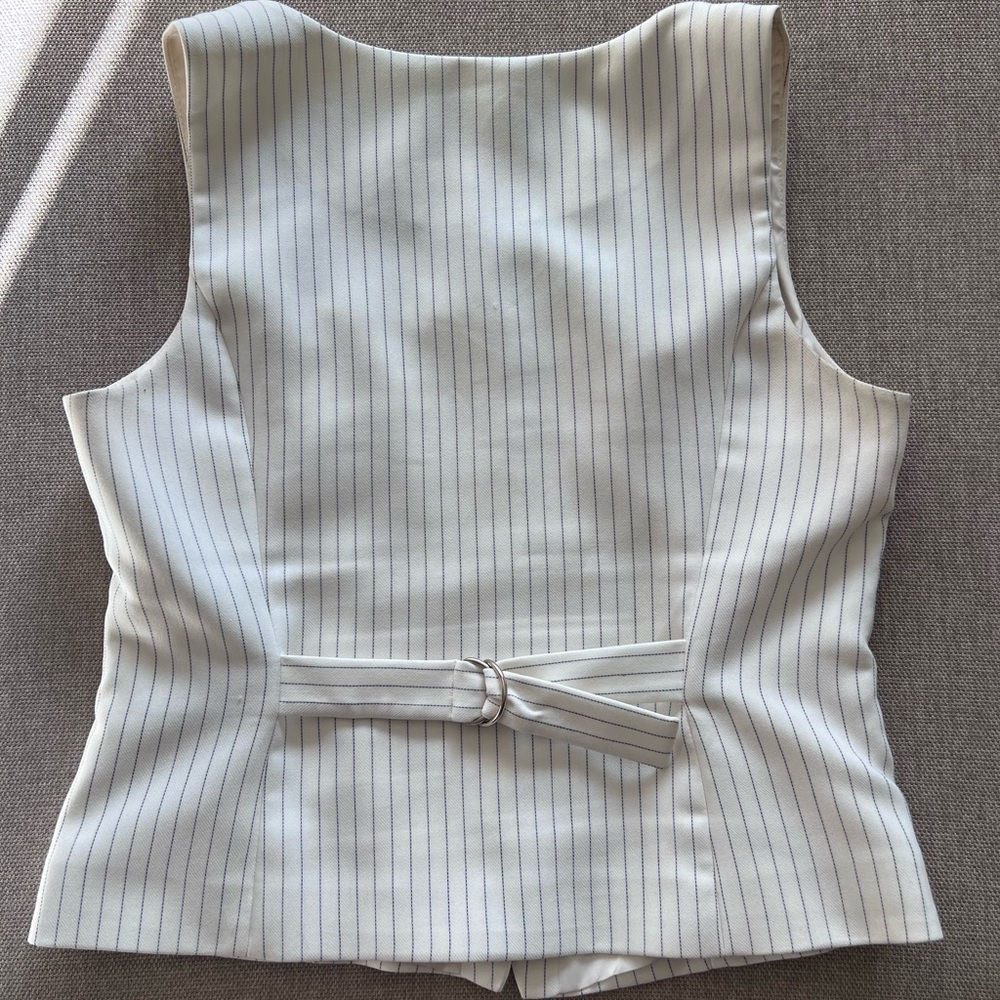 Abercrombie & Fitch Women's Pin Striped Top - Picture 2 of 7